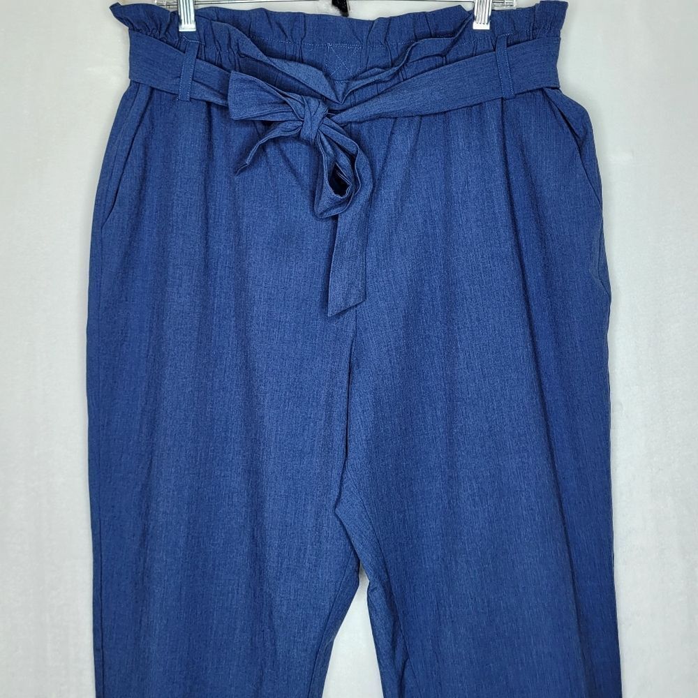 BCBGeneration Tie Waist Pants Size XL - Picture 2 of 9